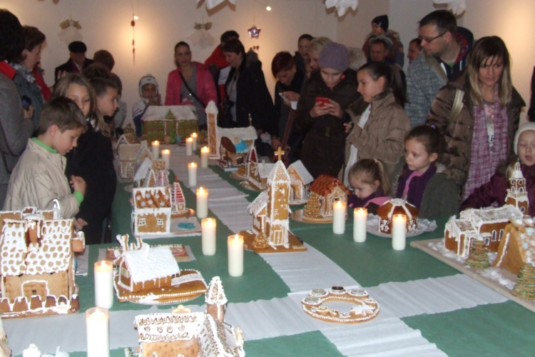 A Meseváros megnyitotta kapuit