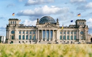Újabb terrorellenes intézkedésekre készül a német kormány