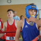 Záporoztak az ütések