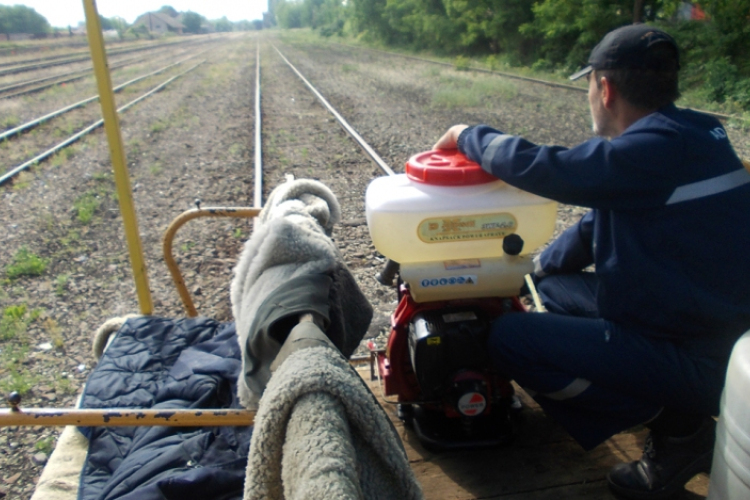 Vegyszeres gyomirtás a vasútvonalak mentén