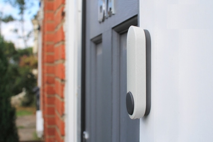 Ilyen ajtócsengő kellene minden lakásba