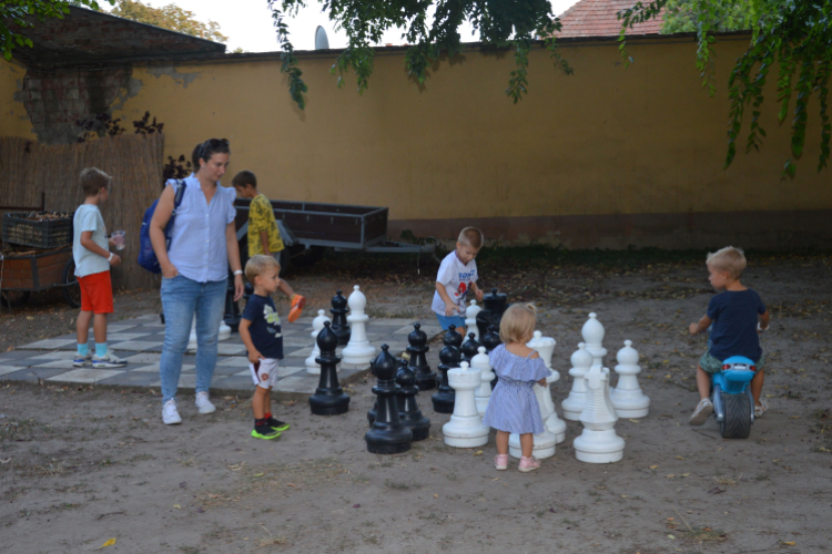 A nyár utolsó „sokadalma” a malom alatt