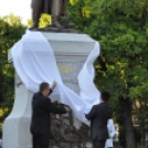 Felavatták a megújult Petőfi szobrot