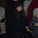 Felgyúlt a második gyertya is városunk adventi koszorúján