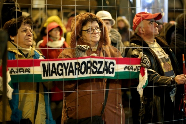 Temették a Fideszt a tüntetők