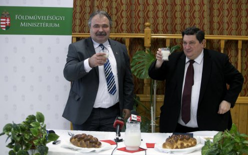 GMO-mentes tej, hús és tojás előállítására készül Magyarország