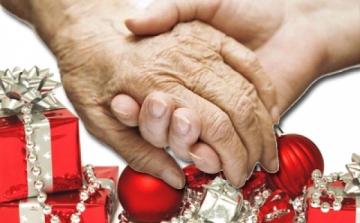 Karácsonyi csomaggal kedveskedik a nyugdíjasoknak Petőfiszállás Önkormányzata