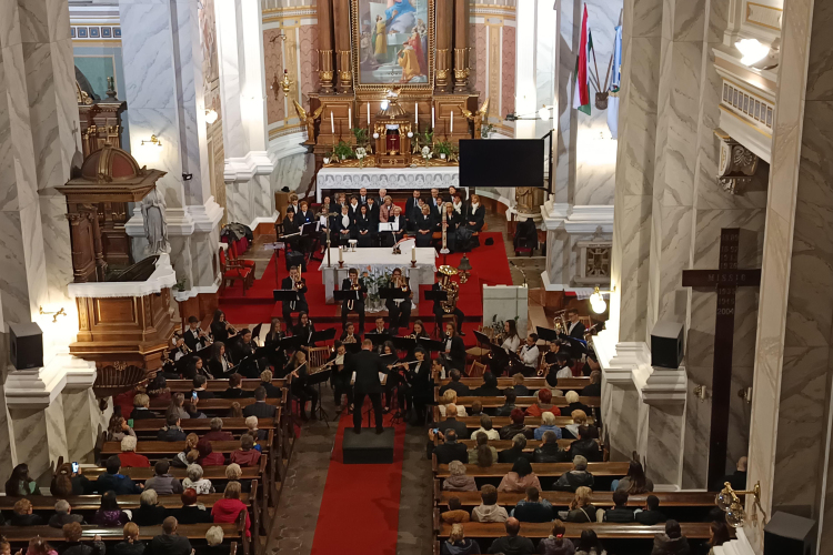 Ünnepi hangverseny a Zene Világnapján Kiskunfélegyházán