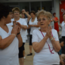 Bemutatkozott Kiskunfélegyházán a Kiskun Szenior Örömtánc csoport