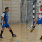 Veteránok rúgják a bőrt a Kész Arénában