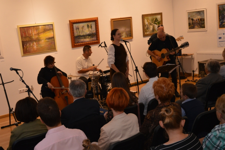 Már CD-n is szárnyalhat Móra emléke