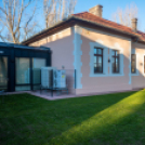 Laktanyából gyermekjóléti központ műemléképületben: egyedi fejlesztéssel gazdagodott Kecskemét