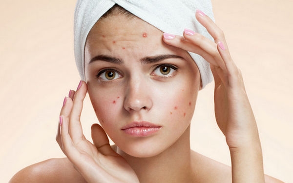 10 dolog, amivel árthatunk a bőrünknek