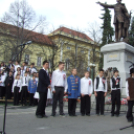 Ünnepség a Petőfi téren