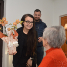 Népes családja köszöntötte 90. születésnapján Terike nénit