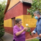 Otthonukban ajándékozták meg az időseket Petőfiszálláson