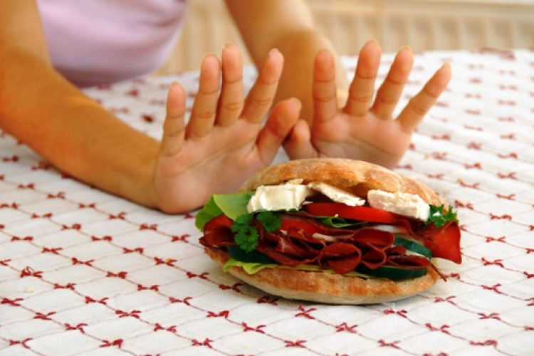 Mi történik, ha kihagyunk egy étkezést?