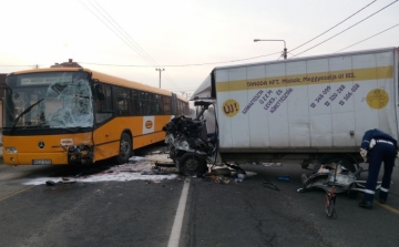 Halálos közúti közlekedési baleset a 3-as számú főúton