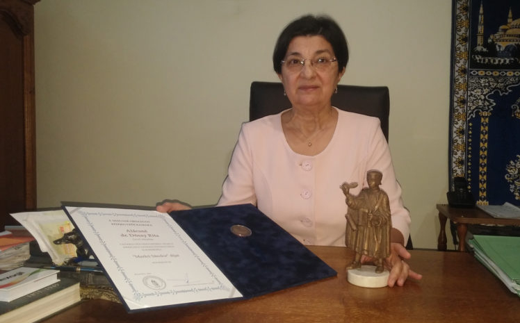 Rangos díjat kapott Alácsné dr. Dósay Rita 