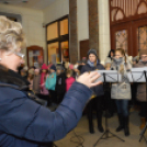 Fellobbant városunk adventi koszorújának második gyertyájának lángja