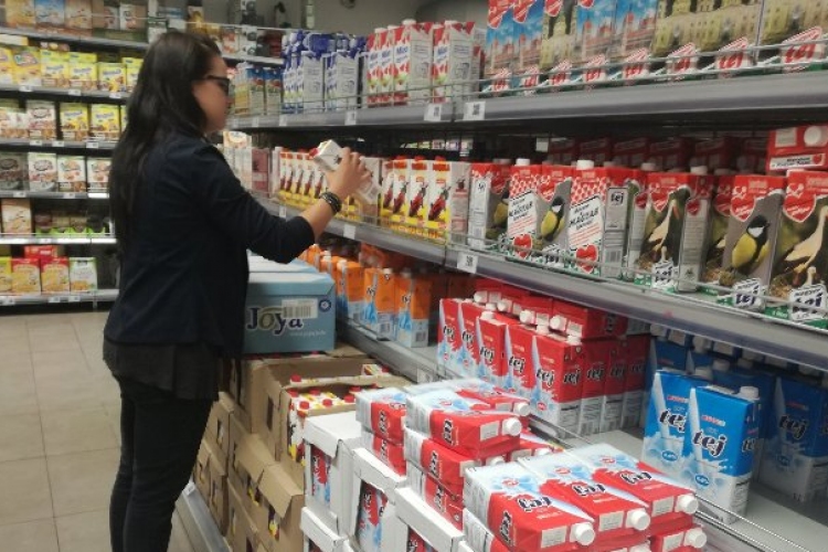 Tovább emelkedhet a bolti tej ára
