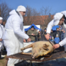 Régmúlt idők disznóvágási hangulatát idézték fel a városközpontban