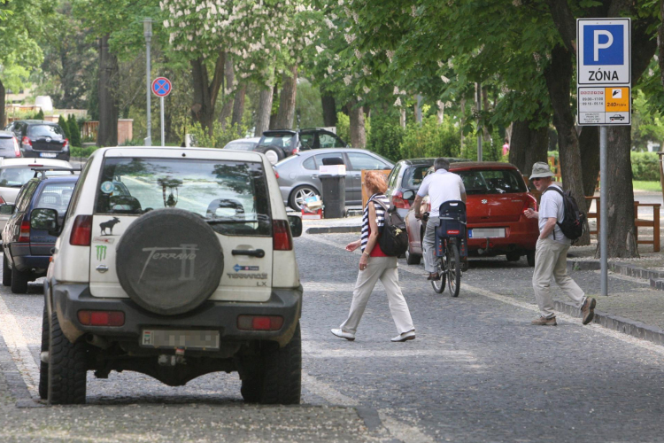 Megölt egy kétéves kislányt a parkolóhelyért
