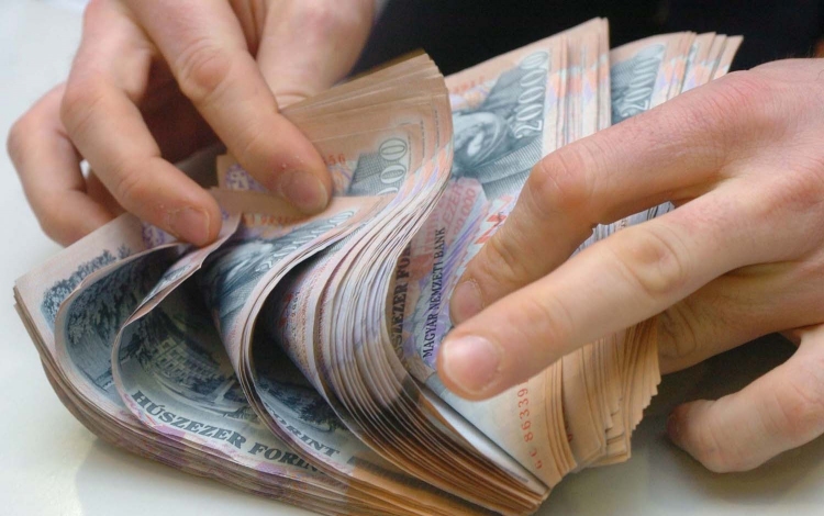A régi 20 000 forintos bankjegyek már csak idén használhatóak