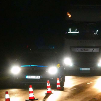 Bicikliseket ütöttek el a sötétben Gátéron