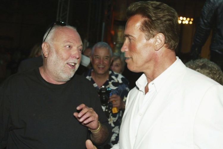 Schwarzenegger beszédet mond Andy Vajna temetésén