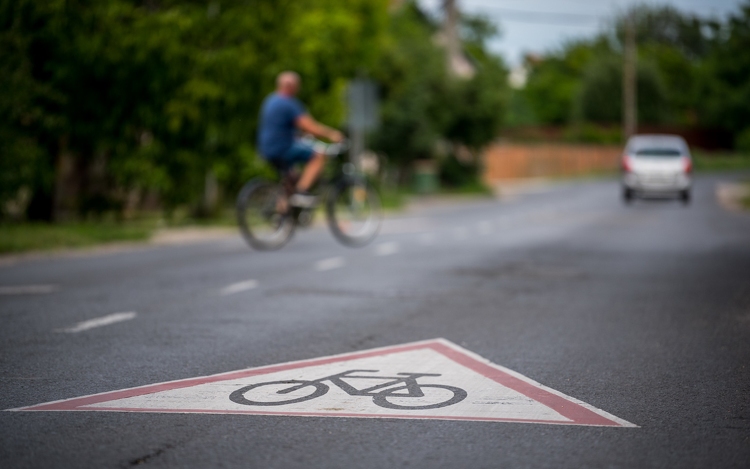 Ez a Bács-Kiskun megyei város kap új kerékpárutat