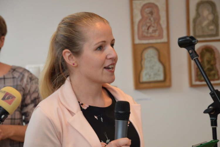 Fókuszban a szülés és a születés