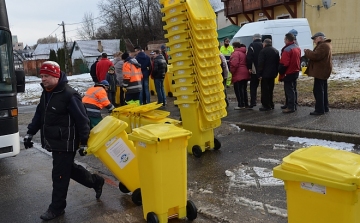 Ismét felvehető a sárga színű szelektív hulladékgyűjtő edényzet