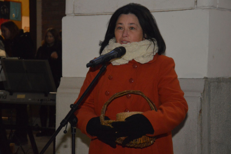 A negyedik gyertya lángja is fellobbant