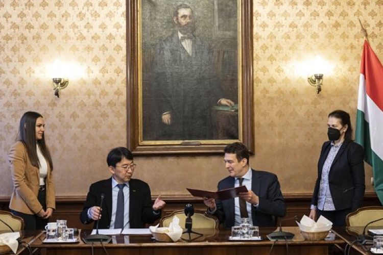 Együttműködési megállapodást kötött a dél-koreai Csungang Egyetem több magyar felsőoktatási intézménnyel