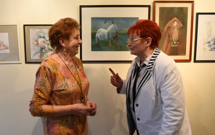 Kaposváron állíthatta ki műveit két félegyházi festő