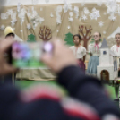 Meghitt karácsonyi ünnepséget tartottak az időseknek