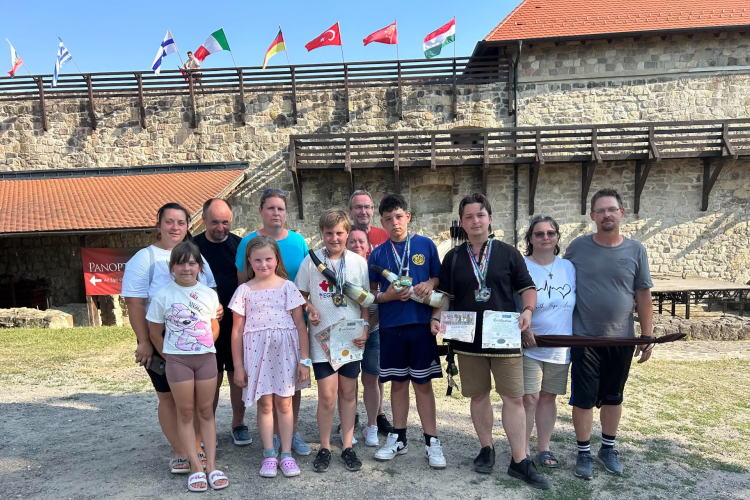 Nagyon sikeres júniust zárt a Fénypárducok csapata