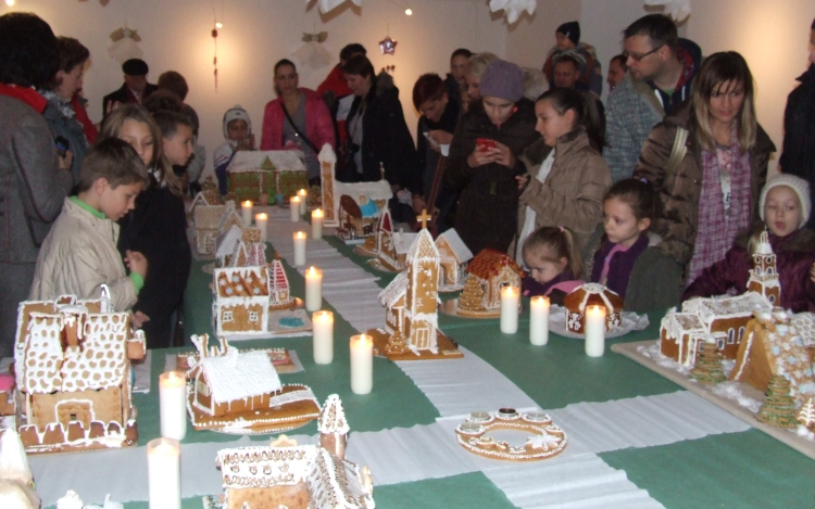 A Meseváros megnyitotta kapuit