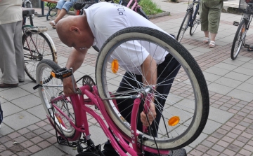 Kerékpár-regisztrációt tartottak a Móravárosban