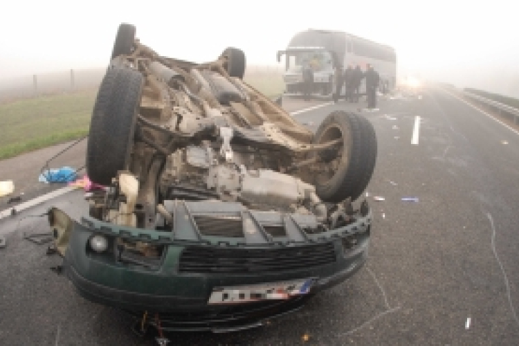 Vége a helyszínelésnek az M1-es autópályán