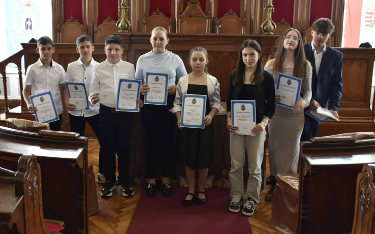 Kiváló diáksportolók részesültek városi elismerésben