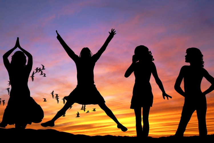 A nőknek ma is több területen kell helytállniuk