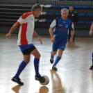 Veteránok rúgják a bőrt a Kész Arénában