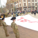 Élő kokárdát alkottak Félegyháza végzős diákjai a városközpontban