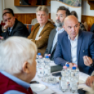 Polgármesteri találkozót tartottak Kömpöcön