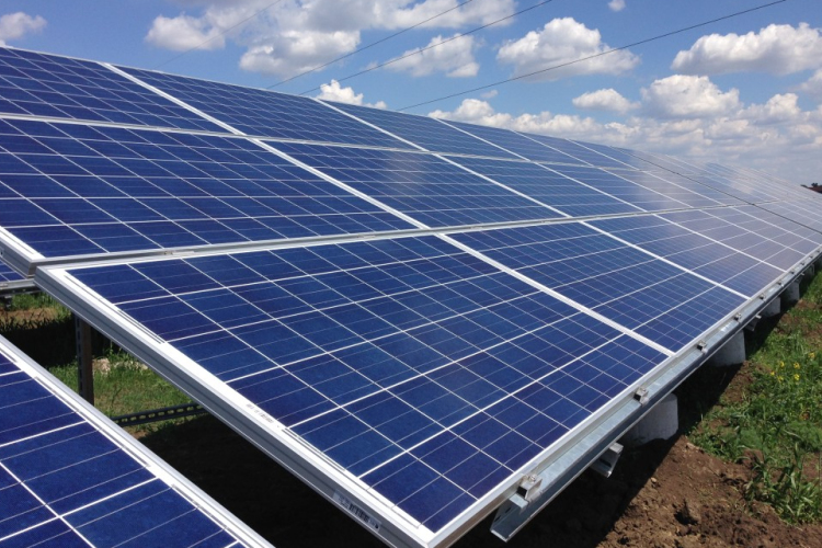 Először előzte meg a szél- és a napenergia a fosszilis forrásokat az EU áramtermelésében