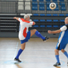 Veteránok rúgják a bőrt a Kész Arénában