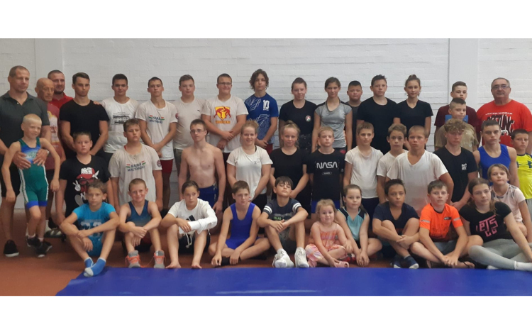 A nyár aktívan telt, szinte végig sportoltak a birkózók a szünidő alatt is