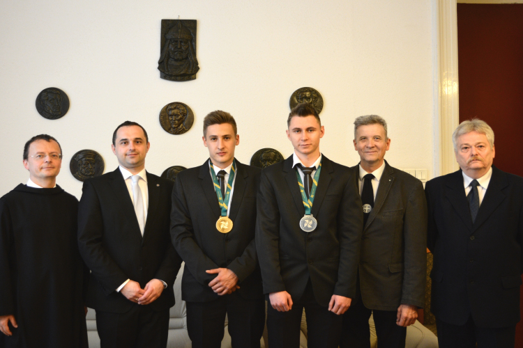 Országos Szakmai Tanulmányi Versenyen kimagasló sikert értek el a diákok 